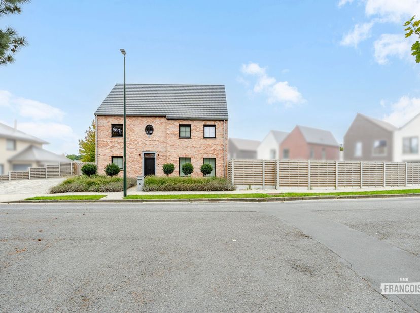 Huis te koop in Bliekstraat 5,
                    8820 Torhout