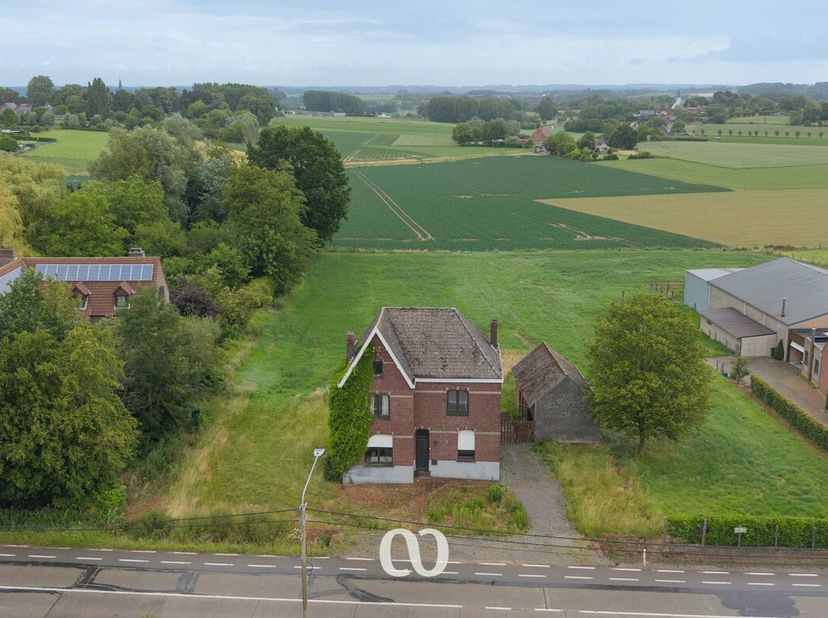 Maison à vendre à Heerweg 15,
                    9667 Sint-Maria-Horebeke