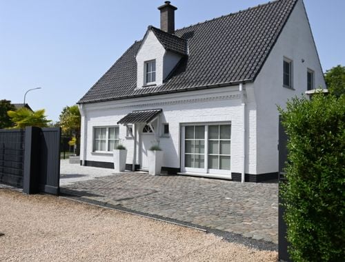                                         Woning te koop in De Pinte, € 549.000
