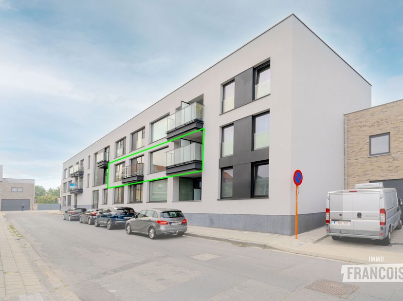 Appartement te koop in Posthoornstraat 1 bus 1A,
                    8900 Ieper