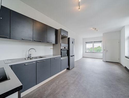                                         Appartement à louer à Visé, € 790
