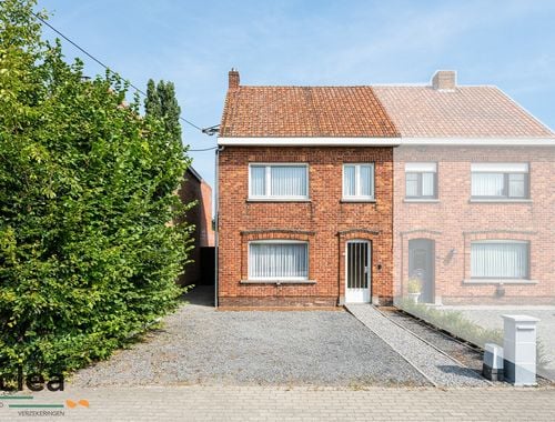                                         Woning te koop in Adegem, € 215.000
