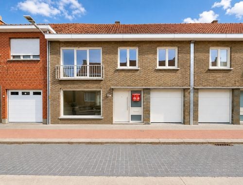                                         Maison à louer à Moorsele, € 1.050
