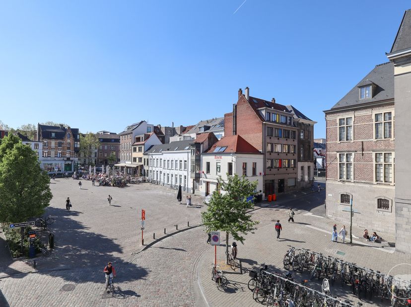 Appartement te huur in Kantienberg 2 bus 3,
                    9000 Gent