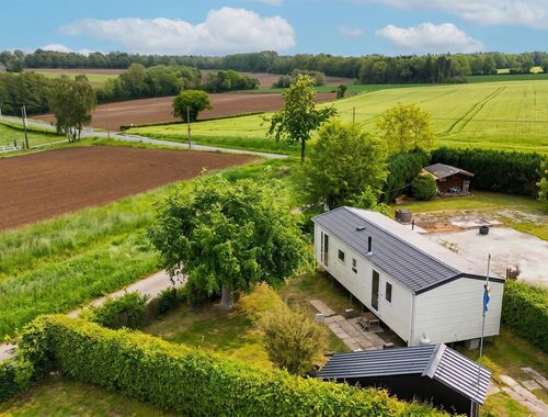                                         Bungalow te koop in Vergnies, € 69.000
