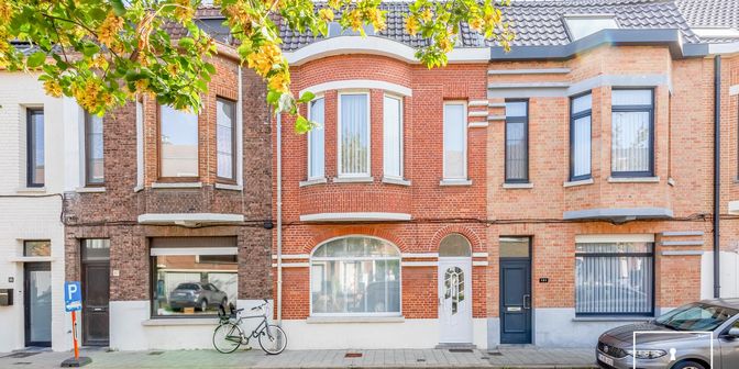 Huis te koop in Sint-Baafskouterstraat 99, 9000 Gent