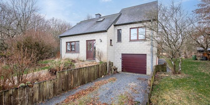 Huis te koop in Rue Fernand Neuray 27, 6740 Étalle