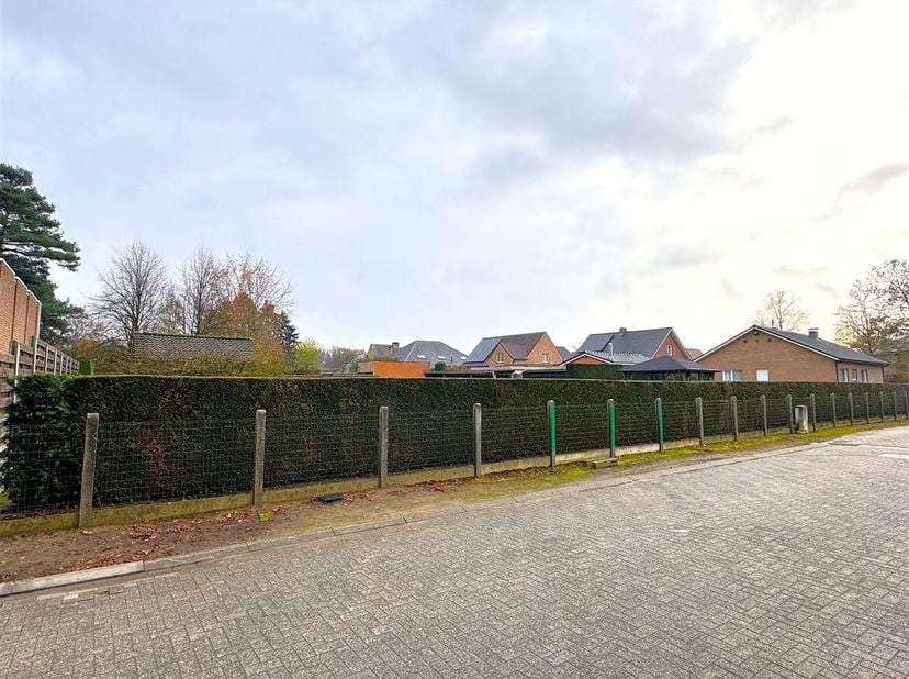 Terrain à vendre
                    à 2200 Herentals