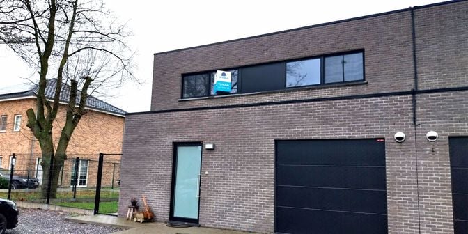 Huis te huur in Zonhoekstraat 185 bus A, 3910 Neerpelt