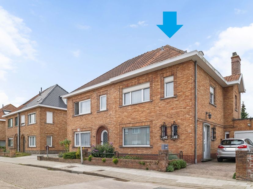 Huis te koop in Titecastraat 64,
                    8200 Sint-Michiels