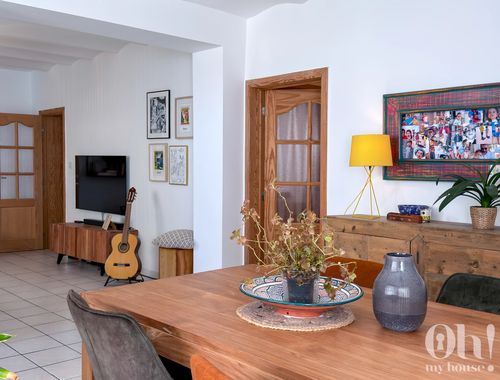                                         Woning te koop in Courcelles, € 249.000
