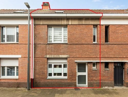                                         Eengezinswoning te koop in Turnhout, € 215.000
