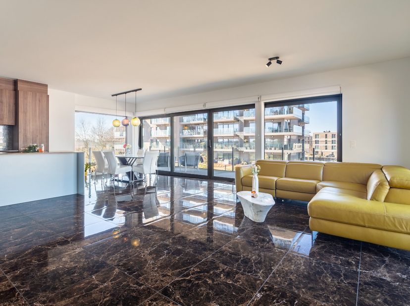 Appartement à vendre
                    à 2050 Antwerpen