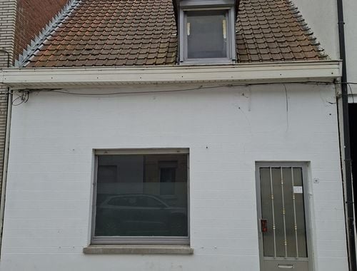                                         Maison d’angle à vendre à Kortrijk, € 79.000
