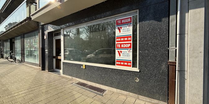 Bien professionnel à vendre à Karel Janssenslaan 23, 8400 Oostende