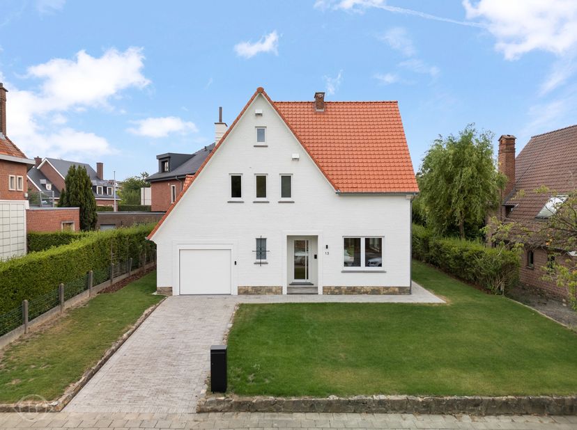 Huis te koop in Sint-Jansbergsesteenweg 13,
                    3001 Heverlee
