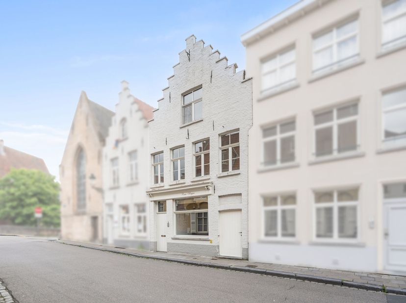 Maison à vendre à Beenhouwersstraat 5,
                    8000 Brugge