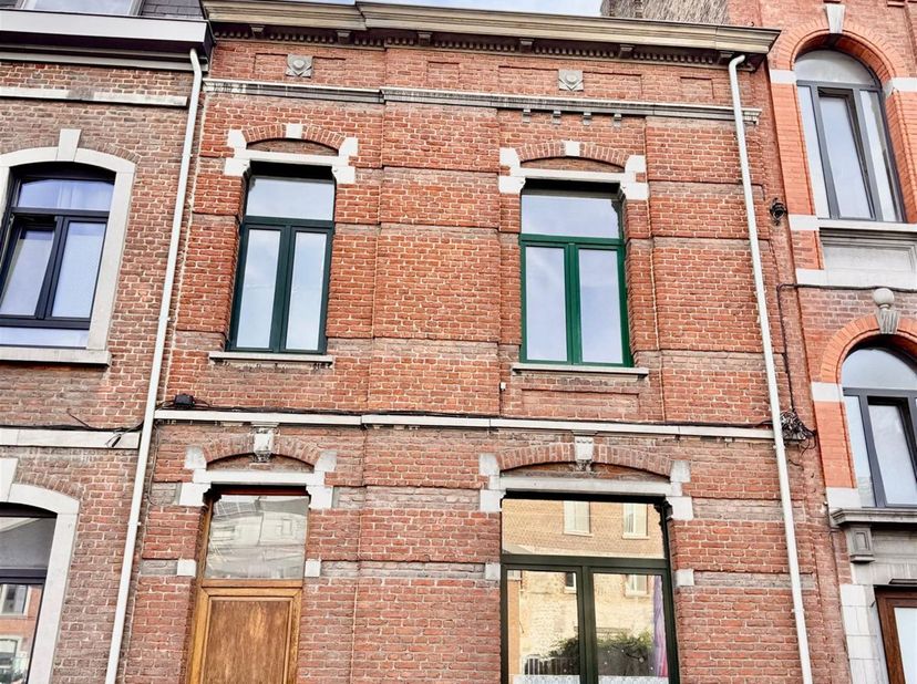 Huis te koop in ,
                    5000 Namur
