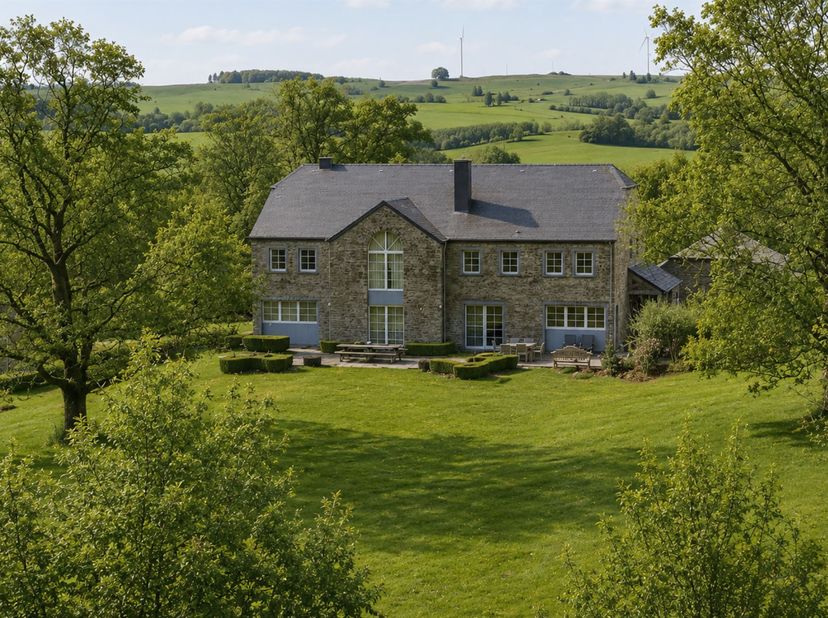 Casa Cozy Ode – Luxe, rust &amp; panoramisch verzicht in de Ardennen.<br />
<br />
Droomt u van een plek waar comfort, stijl en natuur samenkomen? Casa