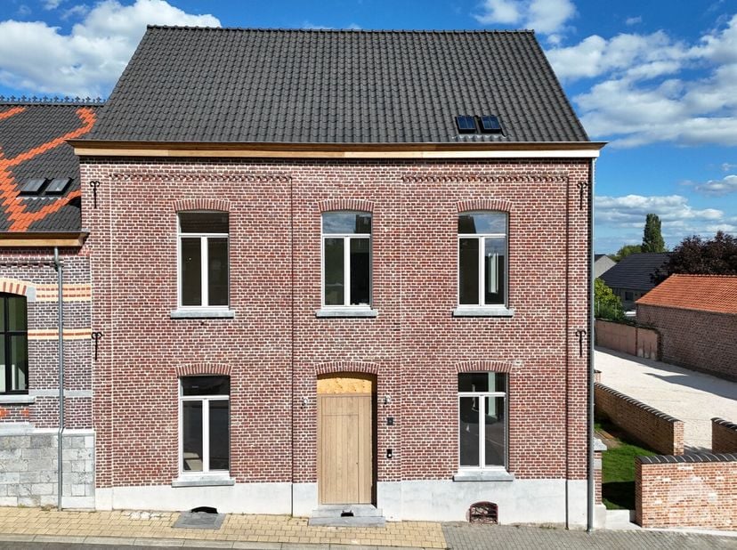 Huis te koop in Tolstraat 4,
                    3770 Herderen