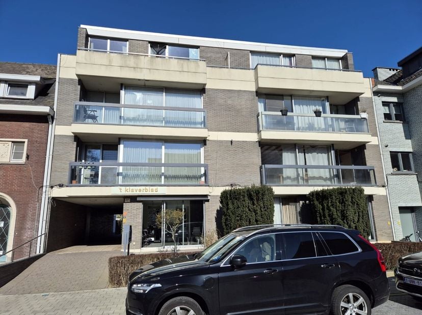 Garage à louer
                    à 3500 Hasselt