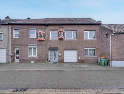                                         Commercieel Gebouw te koop in Bilzen, € 510.000
