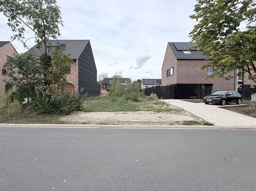 Grond te koop in Zavelvennestraat 44 bus A,
                    3500 Hasselt