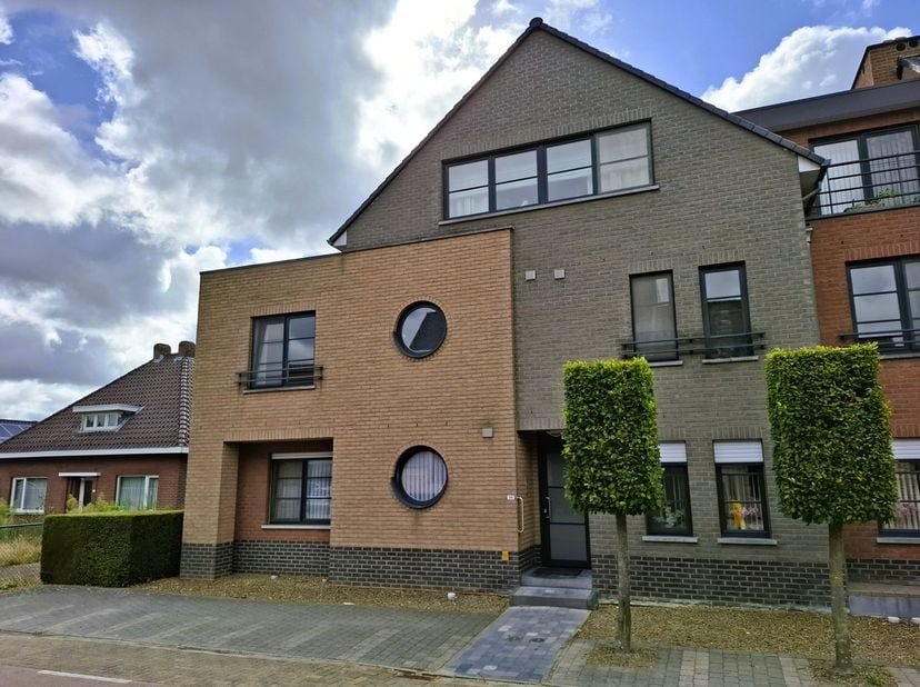 Appartement à louer
                    à 3990 Peer