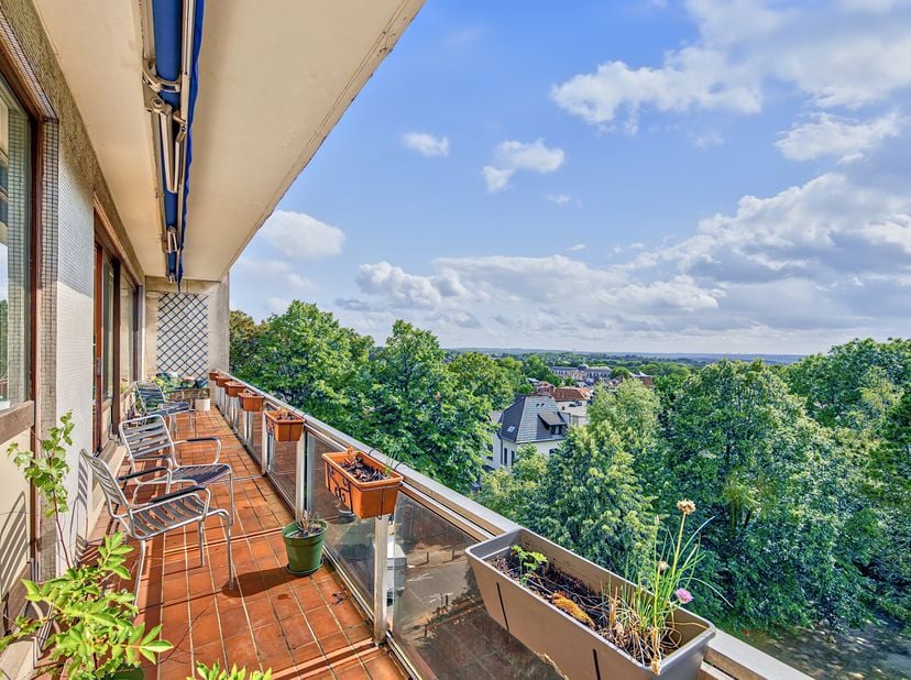 Appartement te koop
                    in 1180 Ukkel