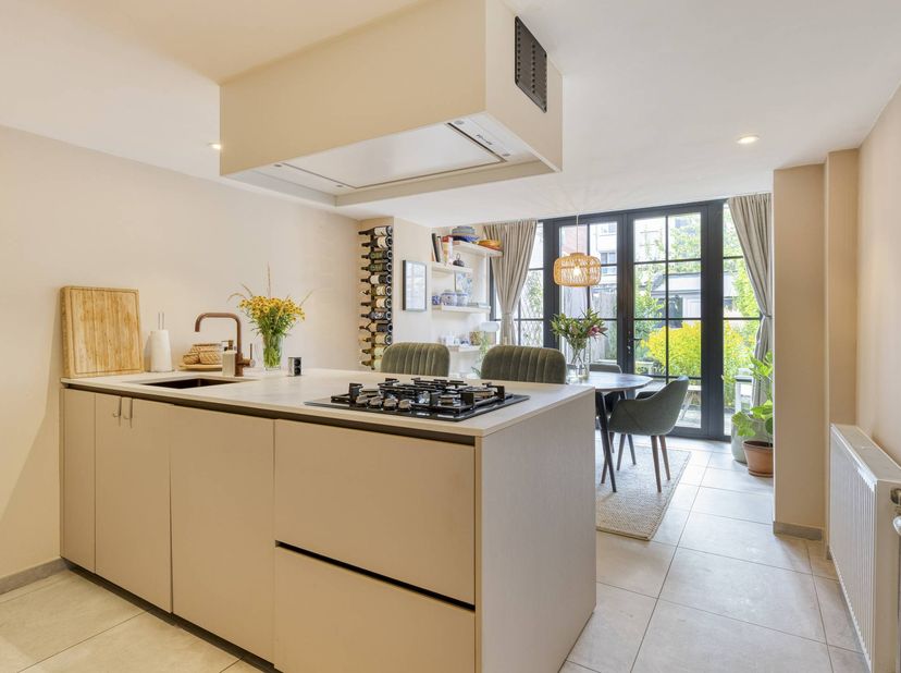 Maison à vendre à Van Weselestraat 81,
                    2100 Deurne