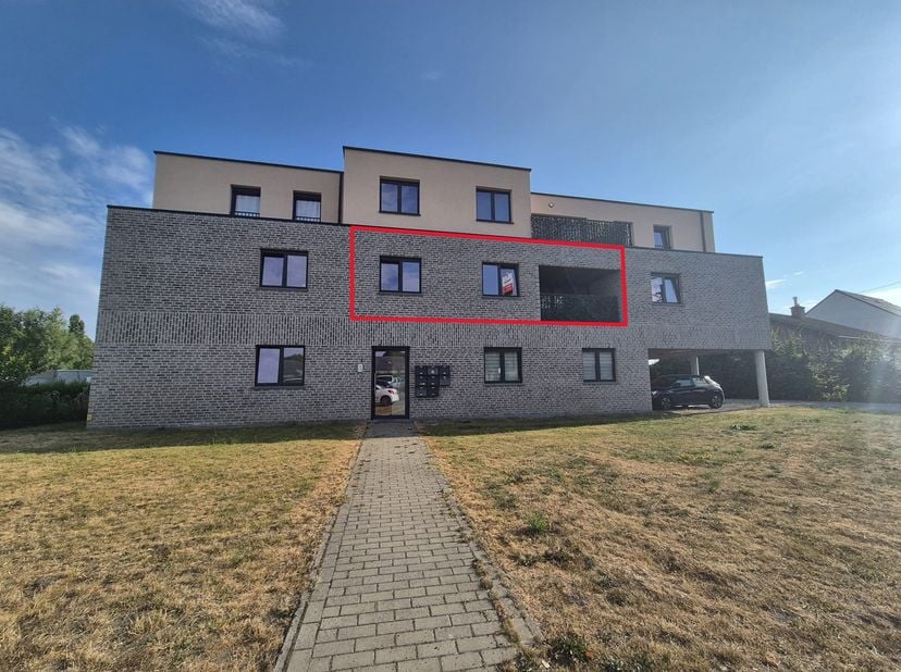 Cet appartement neuf est situé à Wichelen et dispose de tout le confort et de luxe dont vous avez besoin. L'appartement est situé au premier étage et