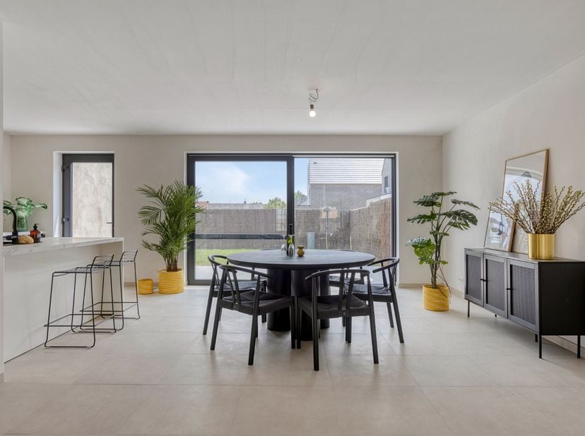 - LAATSTE KANS -<br />
Rustig wonen in Sint-Pieters-Kapelle (deelgemeente van Middelkerke, tussen Diksmuide en de kust) gelegen op een steenworp van d