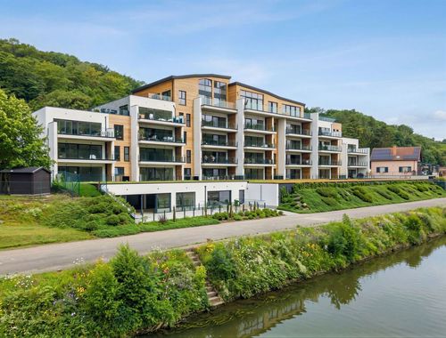                                         Kantoor te koop in Namur, € 279.900
