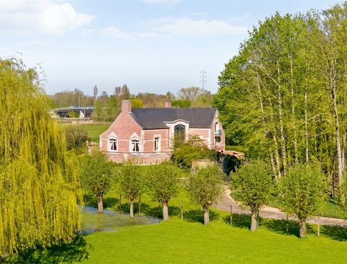                                         Woning te koop in Izegem, € 1.095.000
