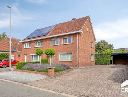                                         Woning te koop in Lommel, € 365.000
