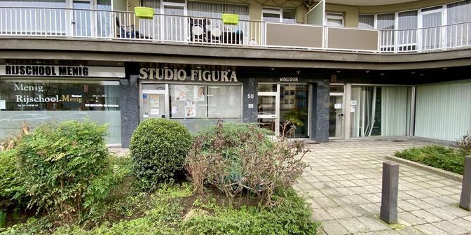 Bedrijfsvastgoed te koop in Luitenant Lippenslaan 50, 2140 Borgerhout