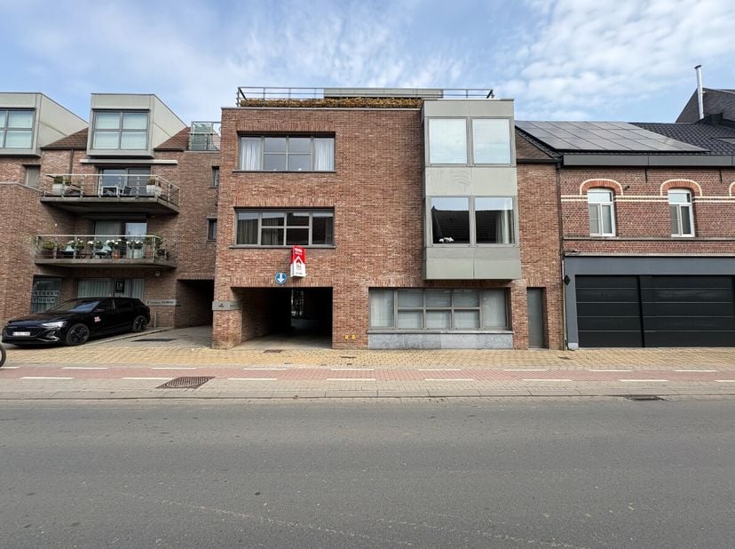 Appartement te koop in Menenstraat 4 bus 4,
                    8940 Geluwe