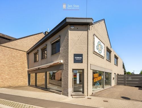                                         Immeuble d'appartements à vendre à Wezemaal, € 745.000
