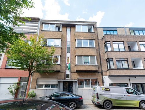                                         Appartement à louer à Berchem, € 750
