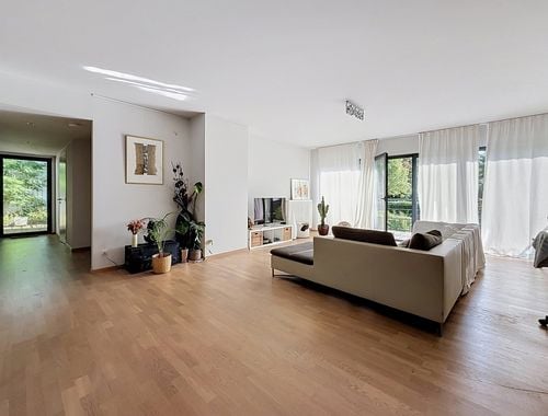                                         Appartement te huur in Ukkel, € 2.975
