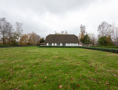                                         Bâtiment d’entreprise à vendre à Meer, € 490.000
