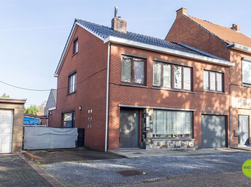 Maison à vendre à Kerkhofstraat 15,
                    3970 Leopoldsburg