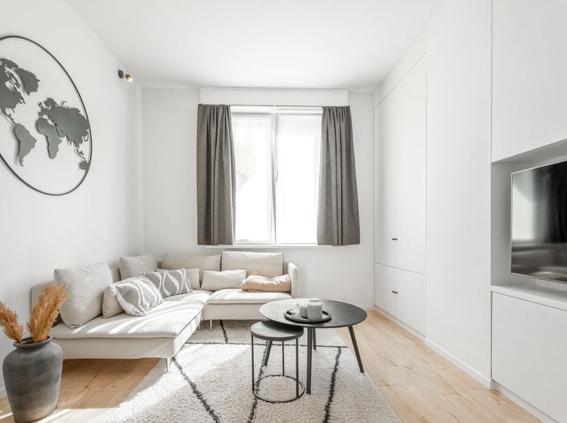 Op zoek naar een instapklare woning met 3 slaapkamers en tuin? Dan is dit precies wat je zoekt!<br />
TROEVEN:<br />
- EPC C= ENERGIEZUINIG!<br />
- E