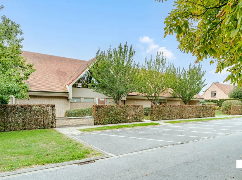 Huis te koop in Joe Englishstraat 21,
                    8800 Rumbeke