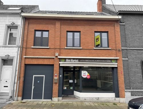                                        Bâtiment commercial à vendre à Stambruges, € 250.000
