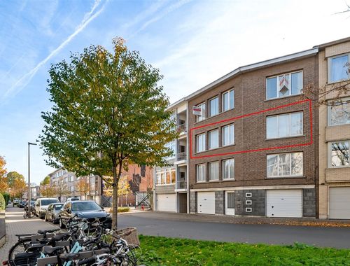                                         Appartement à vendre à Deurne, € 195.000
