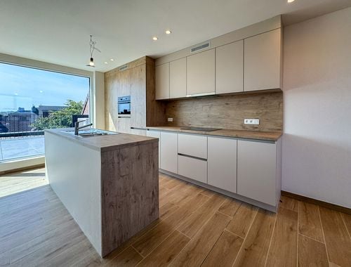                                         Penthouse te huur in Bornem, € 1.250
