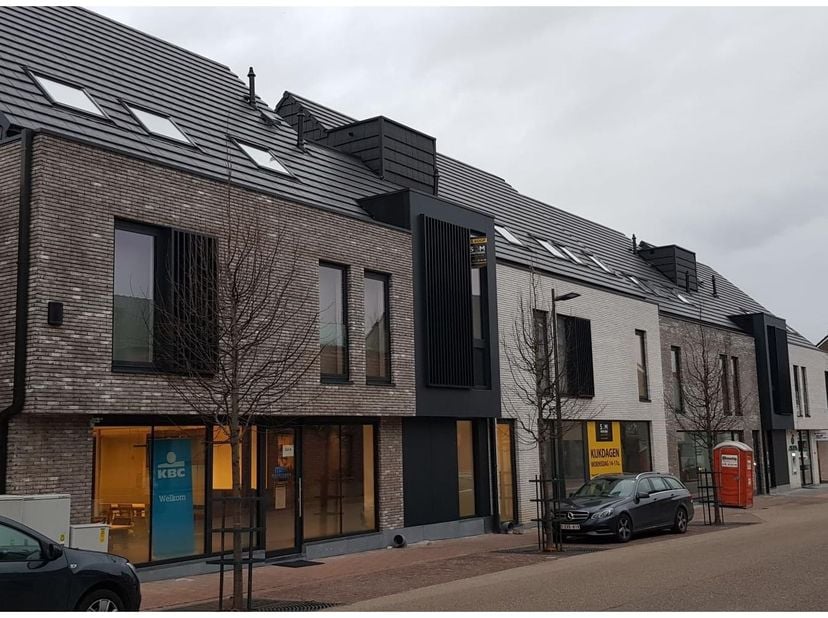 Bedrijfsvastgoed te koop
                    in 3850 Nieuwerkerken