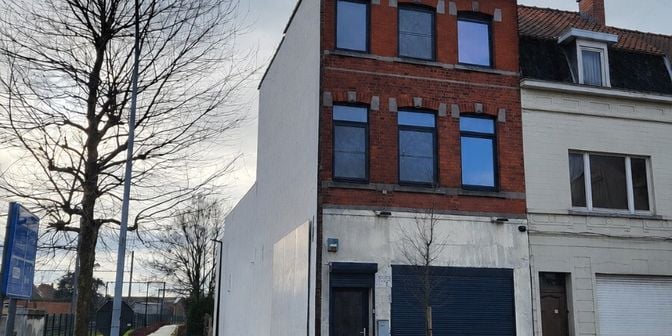 Bien professionnel à vendre à Ieperstraat 138, 8930 Menen