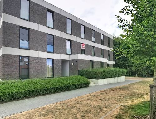                                         Appartement à louer à Burcht, € 1.400
